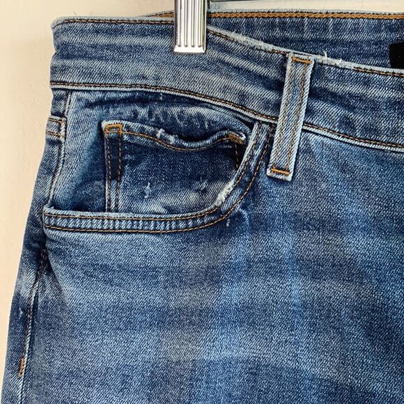 Joe’s Jeans The Niki Mid Rise Distressed Cropped Boyfriend Jeans Sz 30 - Picture 4 of 11